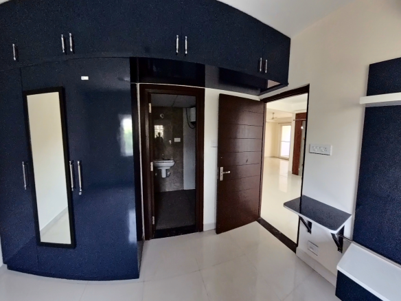 3bhk flat for rent in SMR Vinay Iconia, Kondapur